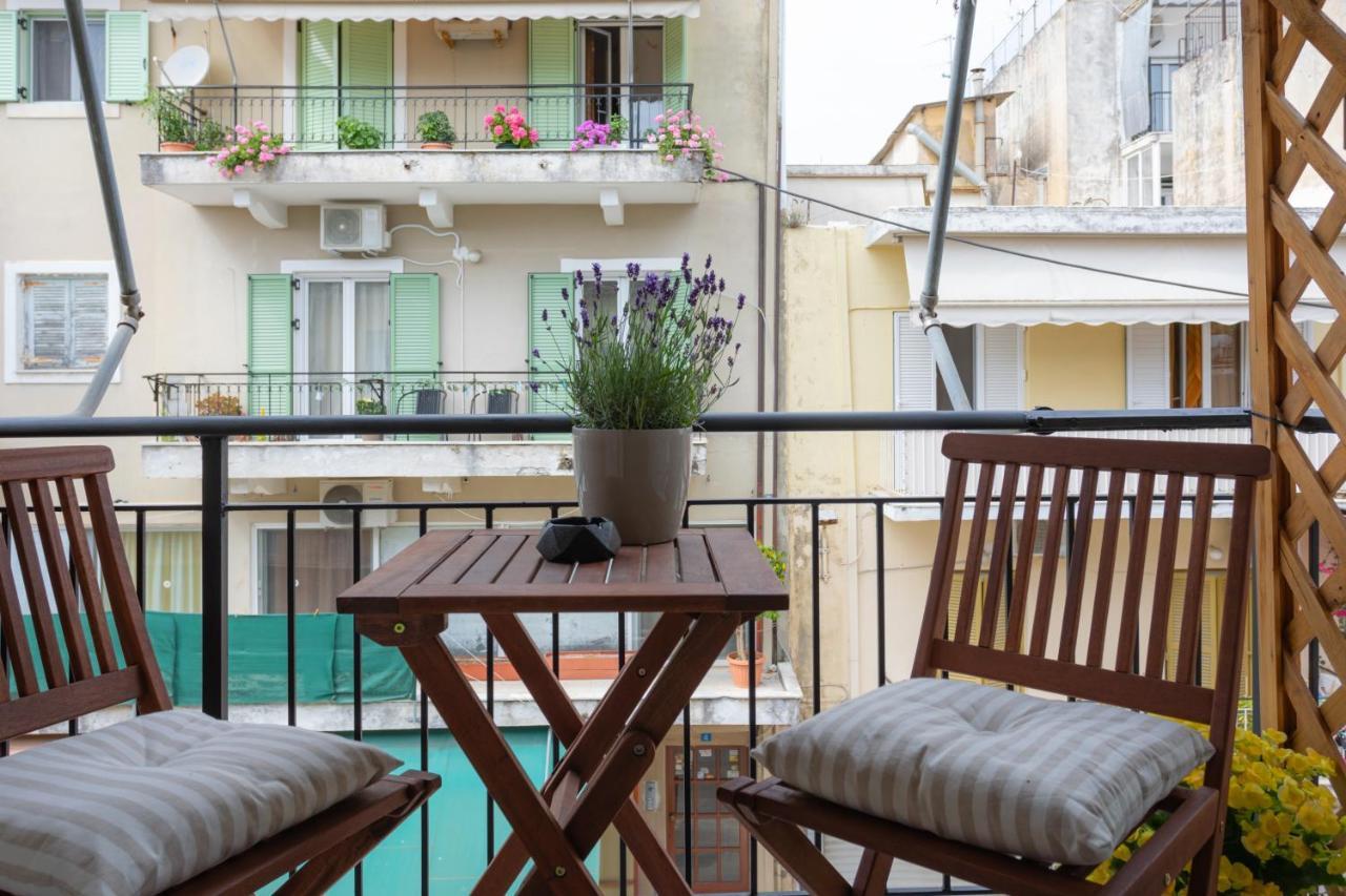 Scirocco Apartment In Corfu Center Extérieur photo